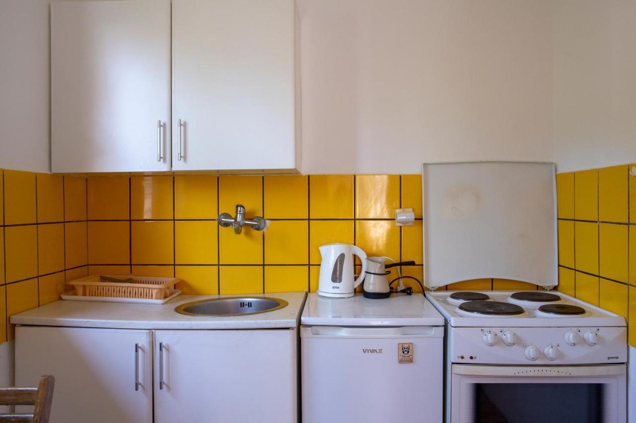 Family Apartments Vukcevic Canj Bagian luar foto