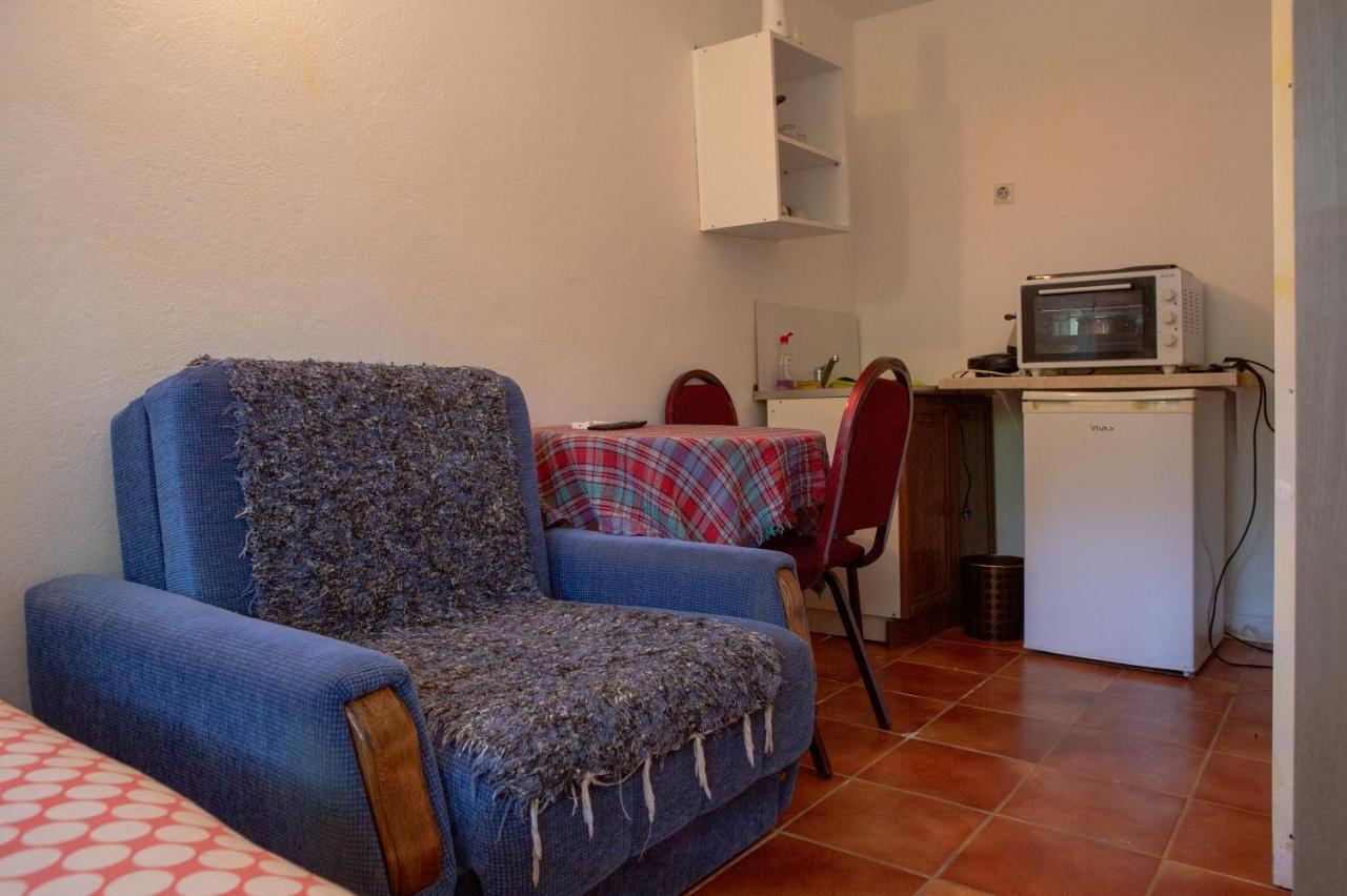 Family Apartments Vukcevic Canj Bagian luar foto
