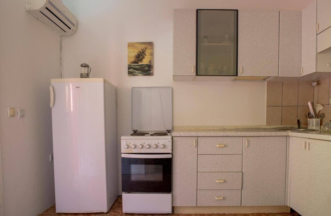 Family Apartments Vukcevic Canj Bagian luar foto