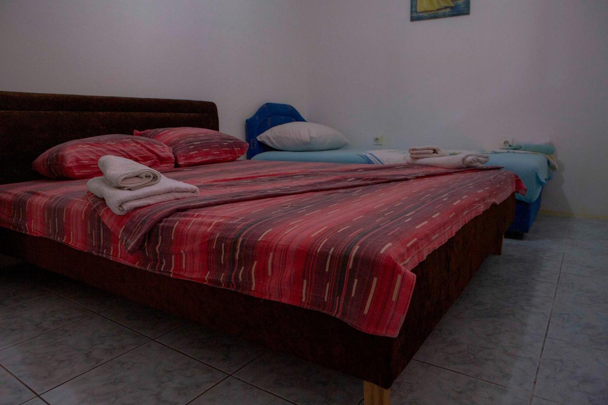 Family Apartments Vukcevic Canj Ruang foto